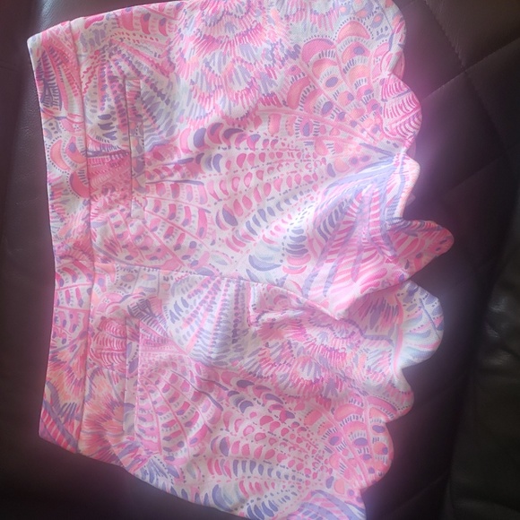 NWT Lilly Pulitzer Buttercup Knit Short - Picture 3 of 3